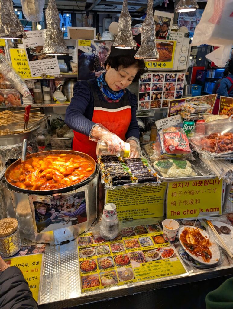 l'itinerario perfetto prevede una tappa ai banchetti dello streetfood