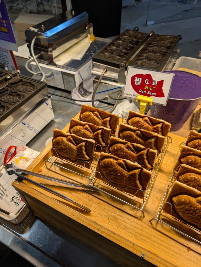 l'itinerario perfetto prevede una tappa ai banchetti dello streetfood